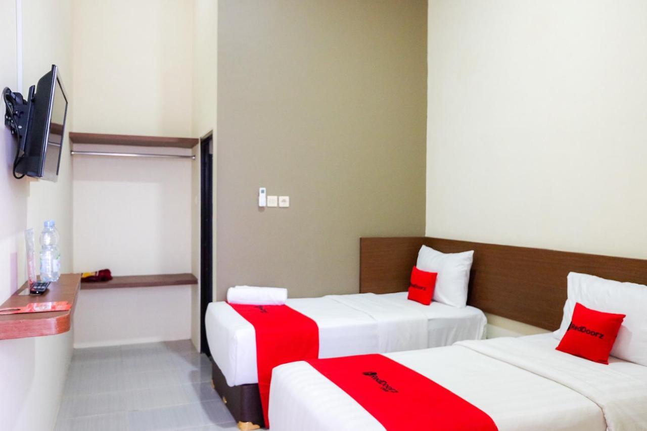 Reddoorz Syariah Near Exit Tol Pemalang Comal 2 Hotel Buitenkant foto