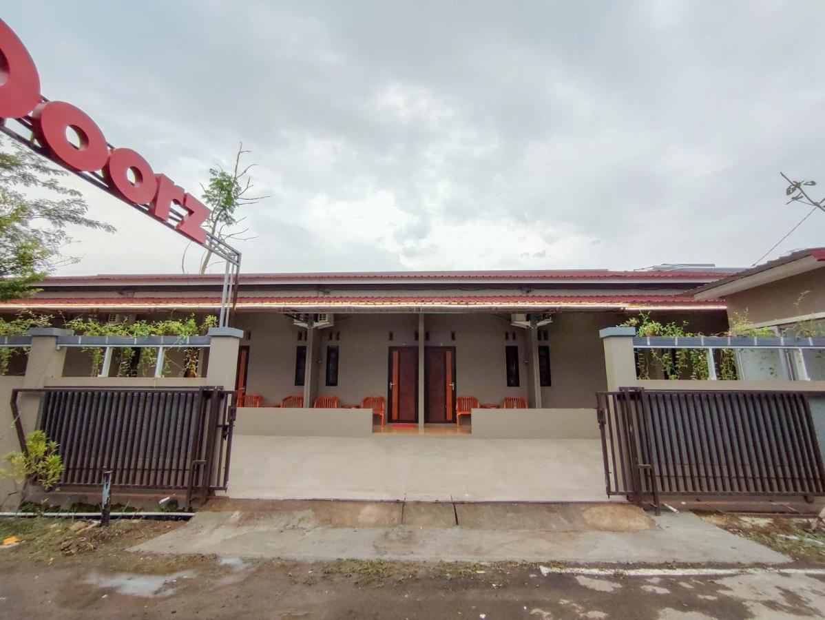 Reddoorz Syariah Near Exit Tol Pemalang Comal 2 Hotel Buitenkant foto