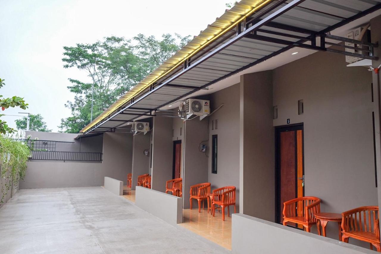 Reddoorz Syariah Near Exit Tol Pemalang Comal 2 Hotel Buitenkant foto